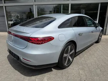 MERCEDES-BENZ EQS  450