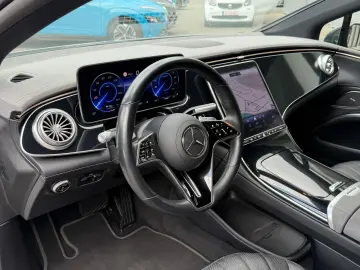 MERCEDES-BENZ EQS  450