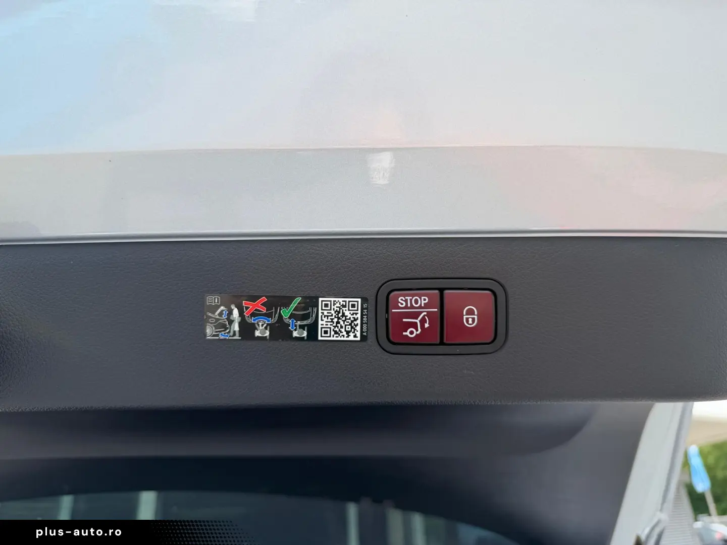 MERCEDES-BENZ EQS  450