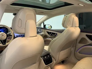 MERCEDES-BENZ EQS 450