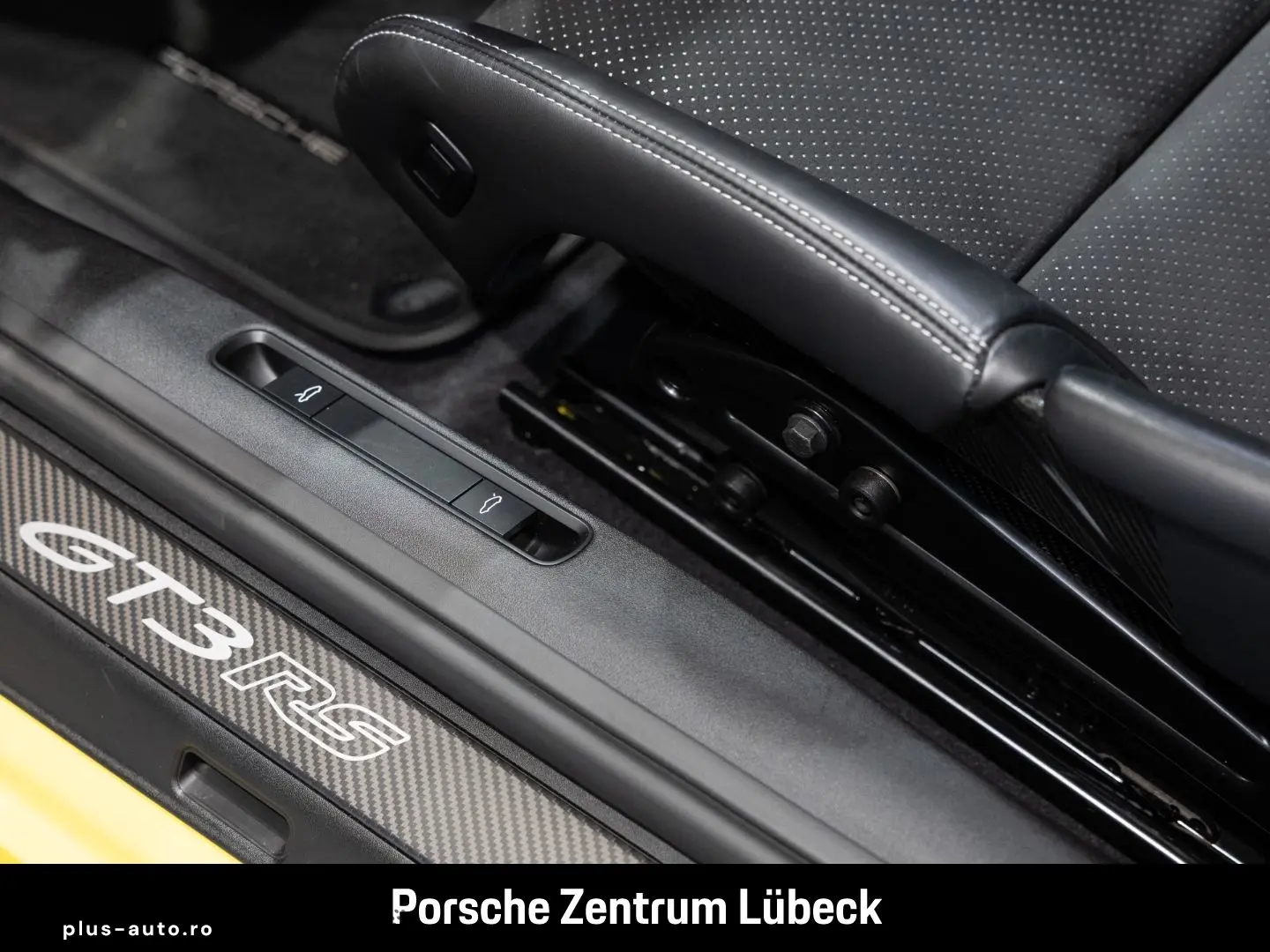 PORSCHE 992 911 GT3 RS Clubsportpaket Liftsystem-VA BOSE