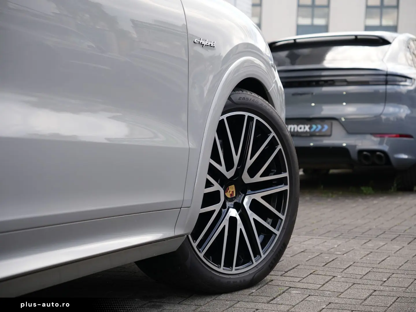PORSCHE E-Hybrid Coupé SPORTDESIGN-PAKET-INNO-BOSE-22 T