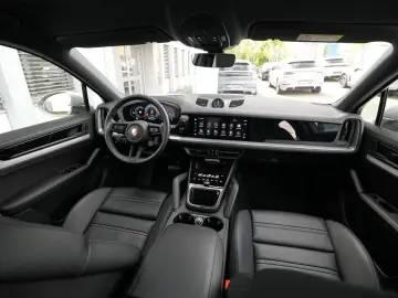 PORSCHE E-Hybrid Coupé SPORTDESIGN-PAKET-INNO-BOSE-22 T
