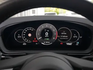 PORSCHE E-Hybrid Coupé SPORTDESIGN-PAKET-INNO-BOSE-22 T