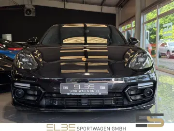 PORSCHE Panamera 4.0 GTS