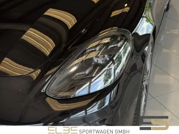 PORSCHE Panamera 4.0 GTS