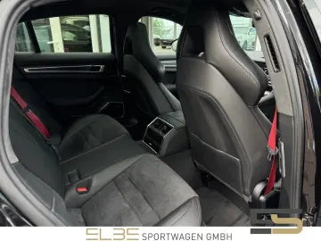 PORSCHE Panamera 4.0 GTS