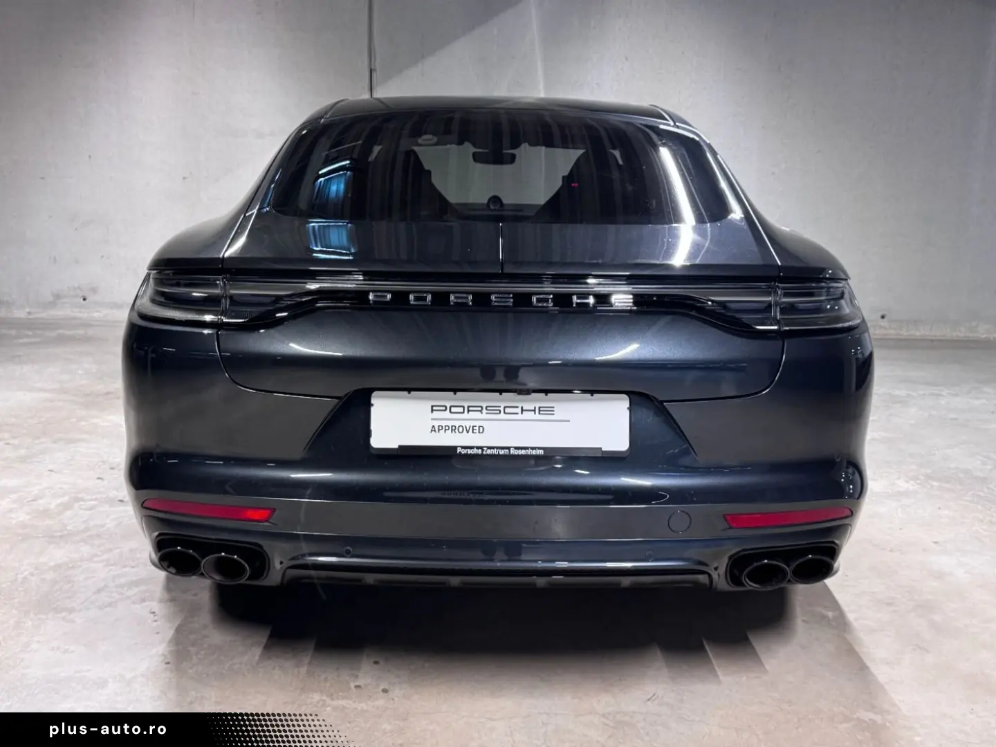 PORSCHE Panamera Turbo S