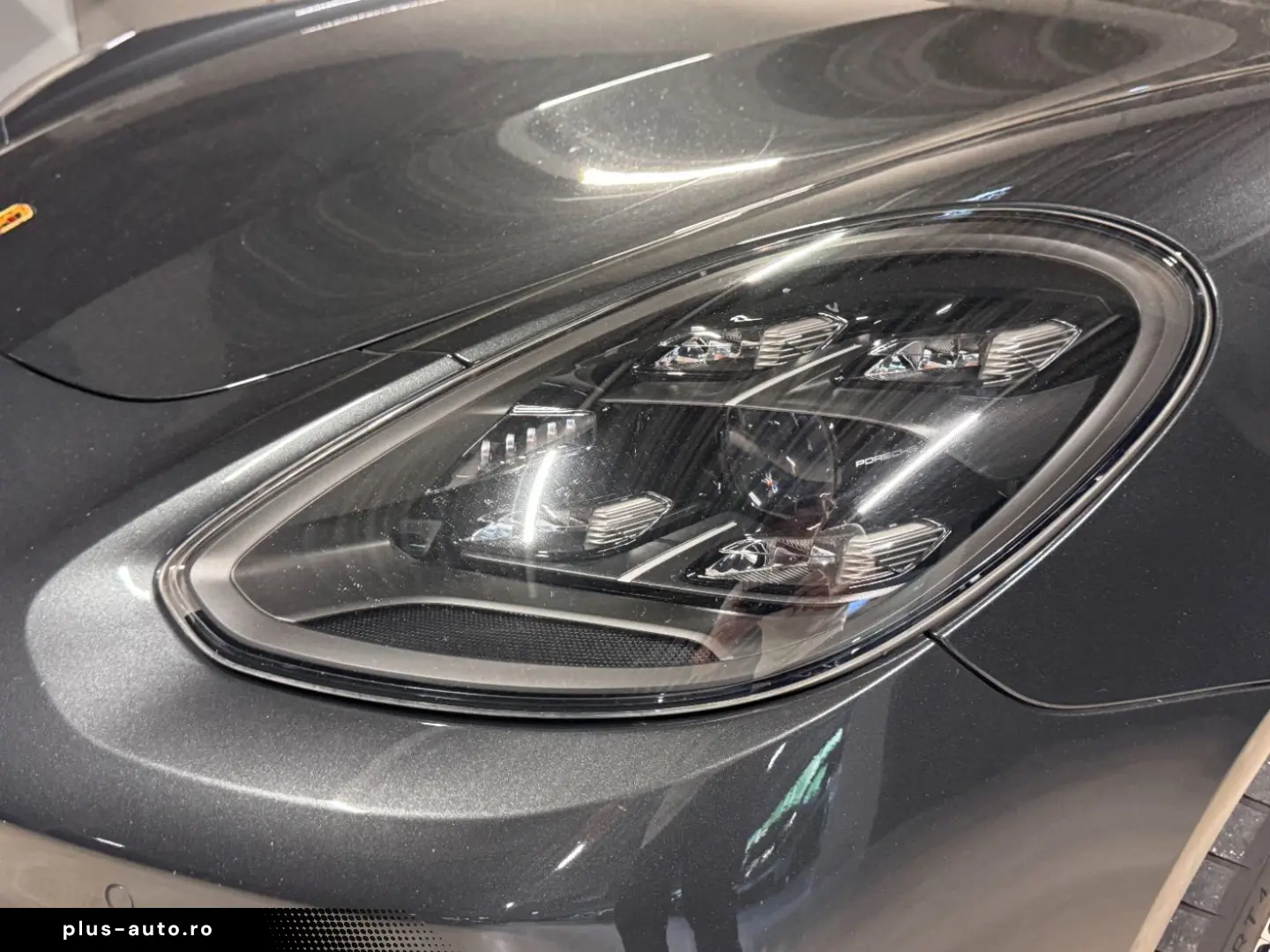 PORSCHE Panamera Turbo S