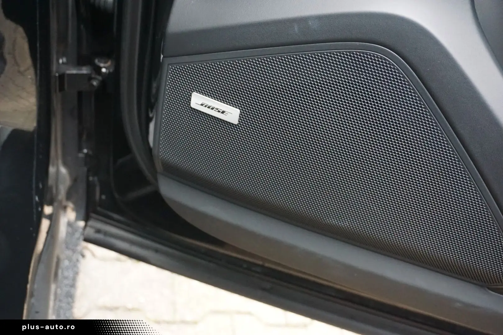 PORSCHE Cayenne Coupe E-Hybrid Luft INNO BOSE HeadUp