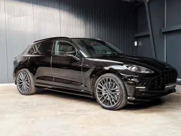 ASTON MARTIN DBX 4.0 V8 DBX707   2.Hand   Top Geplfegt