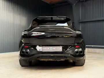 ASTON MARTIN DBX 4.0 V8 DBX707   2.Hand   Top Geplfegt