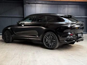 ASTON MARTIN DBX 4.0 V8 DBX707   2.Hand   Top Geplfegt