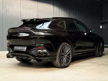 ASTON MARTIN DBX 4.0 V8 DBX707   2.Hand   Top Geplfegt