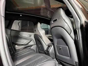 ASTON MARTIN DBX 4.0 V8 DBX707   2.Hand   Top Geplfegt