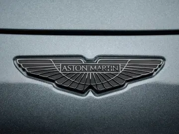 ASTON MARTIN V12 Vantage Roadster TOP GEPFLEGT CARBON SEAT