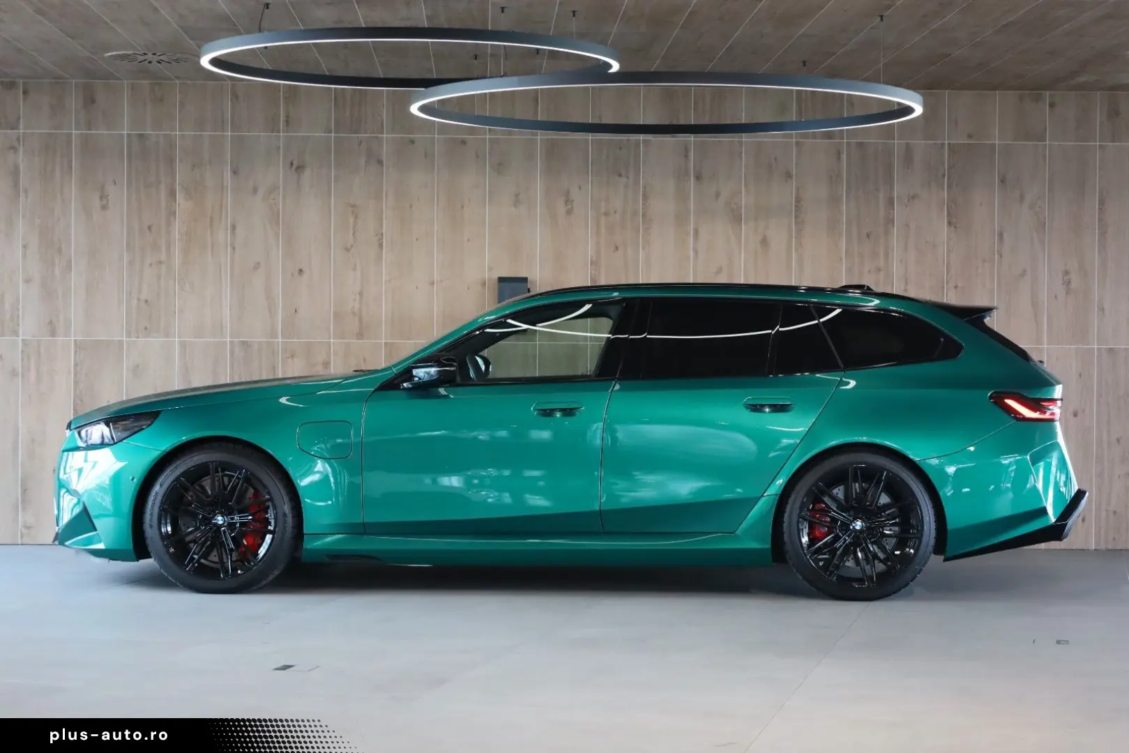 BMW M5 Touring  Bowers&Wilkins  AHK  Belüftung