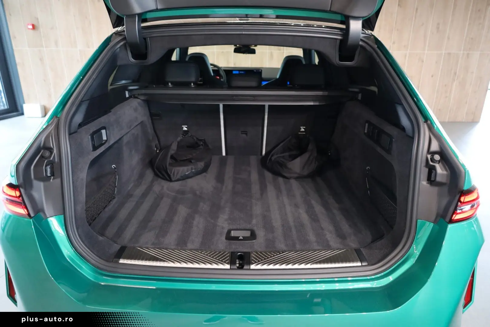 BMW M5 Touring  Bowers&Wilkins  AHK  Belüftung