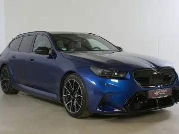 BMW M5 Touring NP 160300.-Keramik ACC B&W Carbon