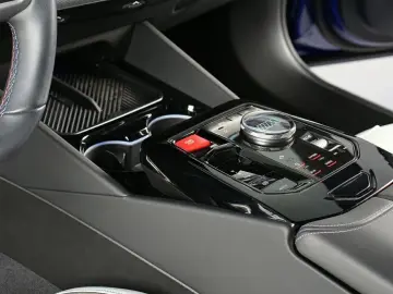 BMW M5 Touring NP 160300.-Keramik ACC B&W Carbon