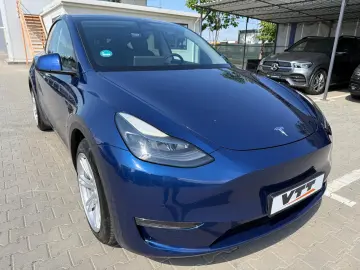 Tesla Model Y Max Range Dual AWD Long Range