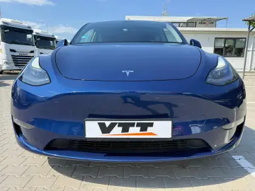 Tesla Model Y Max Range Dual AWD Long Range