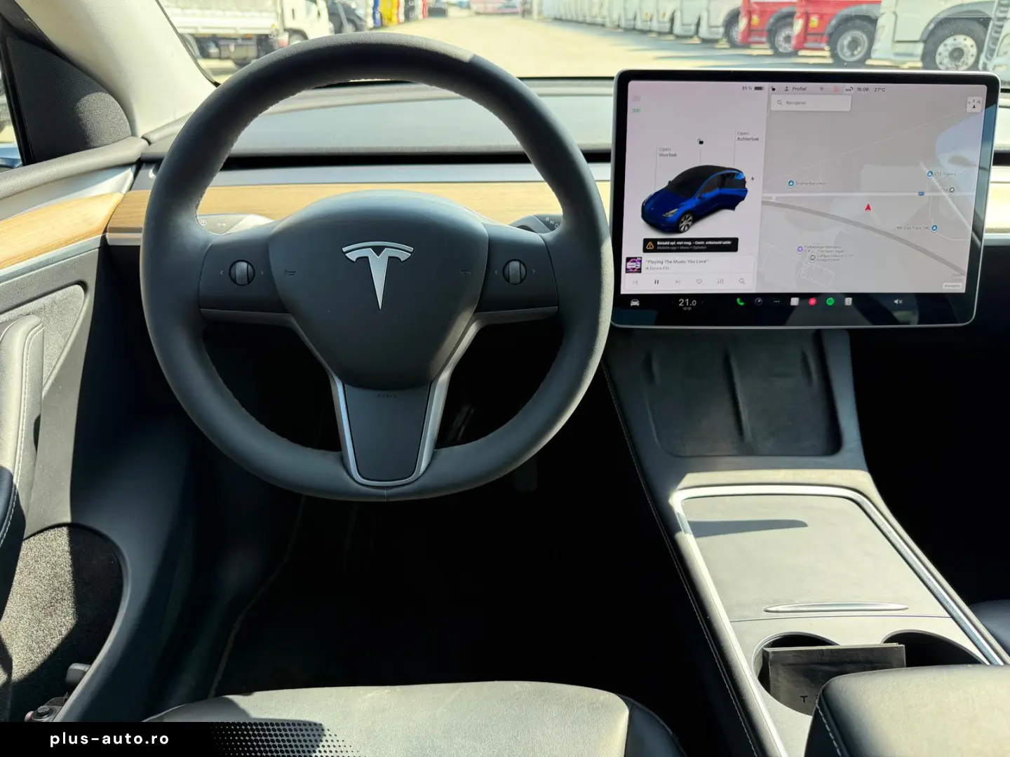 Tesla Model Y Max Range Dual AWD Long Range