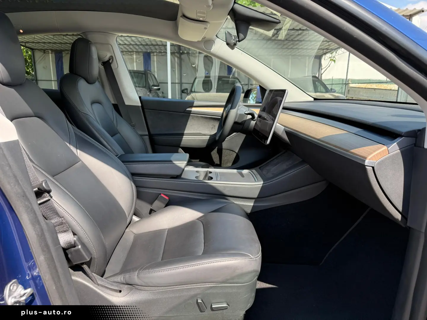Tesla Model Y Max Range Dual AWD Long Range