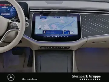 MERCEDES-BENZ E 300 e Exclusive  20  Bur4D 360  DIGIL Distro