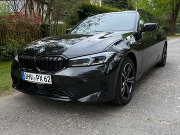 BMW 330e xDrive Touring Automatic -