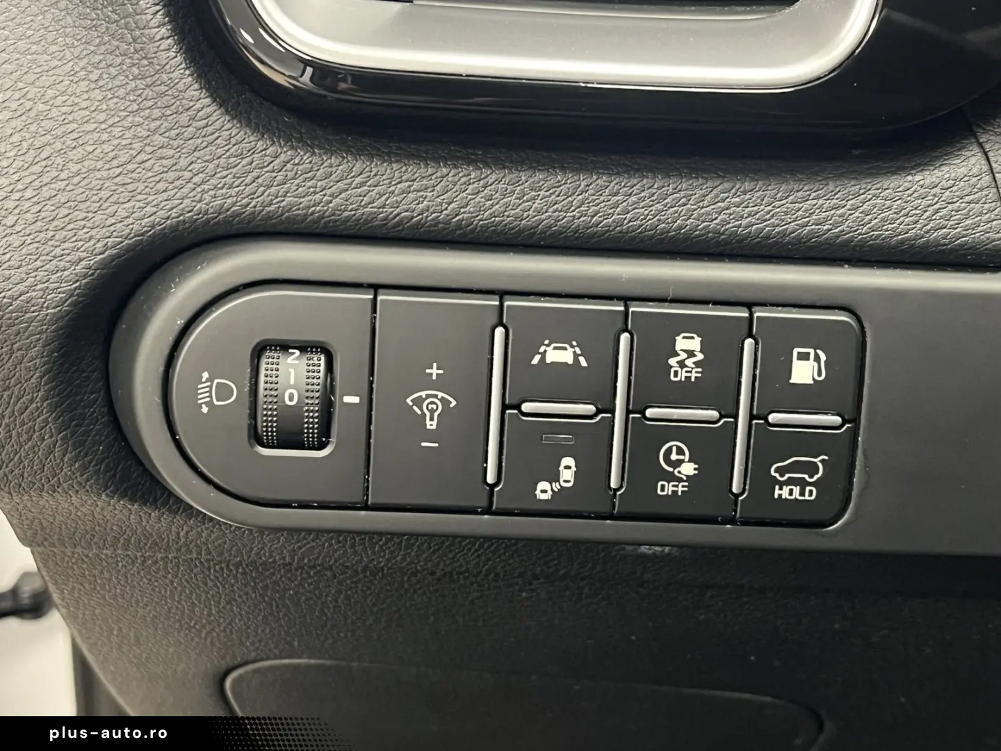 KIA XCeed Platinum Edition Plug-in Pano LED JBL