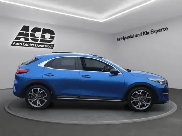 KIA XCeed 1.6 T DCT PLATINUM  GLASDACH LEDER