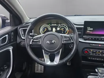 KIA XCeed 1.6 T DCT PLATINUM  GLASDACH LEDER