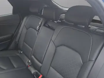 KIA XCeed 1.6 T DCT PLATINUM  GLASDACH LEDER