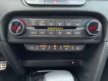 KIA XCeed Platinum Edition KLIMA ACC NAVI KAMERA USB