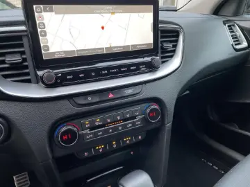KIA XCeed Platinum Edition KLIMA ACC NAVI KAMERA USB