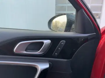 KIA XCEED 1.5T Platinum Glasdach LED Kamera Navi