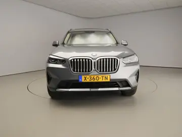 BMW X3 xDrive30e   LED   navi   Schiebedach   Sports