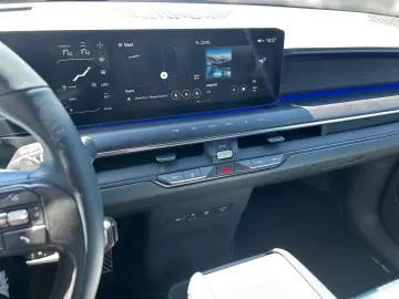 KIA EV9 GT-line Launch Edition 4WD 360  Kamera Leder