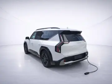 KIA EV9 AWD GT Line Launch Edition 99.8 kWh Kamera
