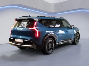 KIA EV9 99kWh AWD GTLine Launch  -24%  7S
