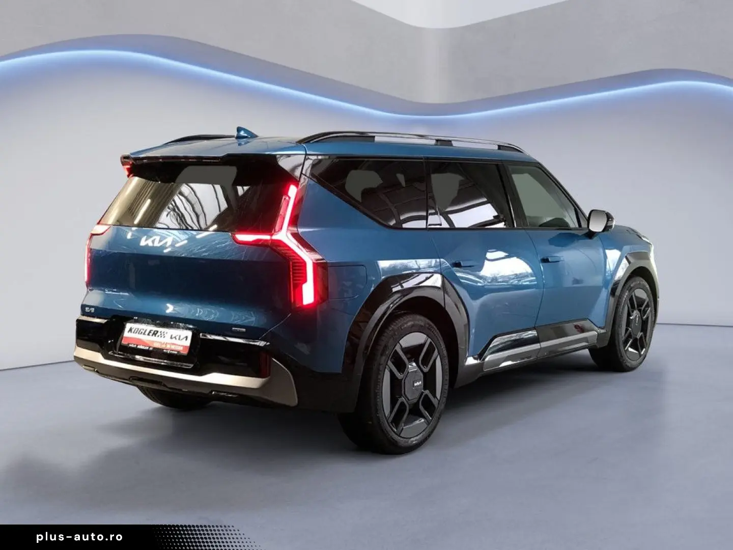 KIA EV9 99kWh AWD GTLine Launch  -24%  7S