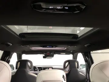 KIA EV9 99kWh AWD GTLine Launch  -24%  7S