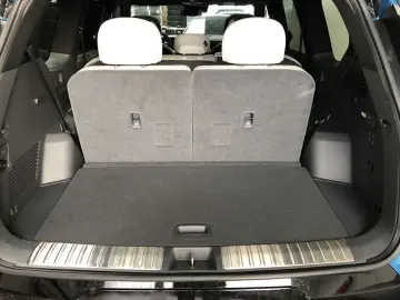 KIA EV9 99kWh AWD GTLine Launch  -24%  7S