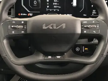 KIA EV9 99kWh AWD GTLine Launch  -24%  7S