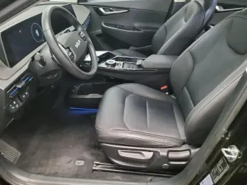 KIA EV6 58 kWh 2WD Leder Navi LED RfK ACC Ambiente