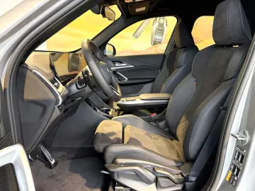 BMW X1 25 e xDr M SPORT LEDer AL SPUR KAM STANDKLIMA