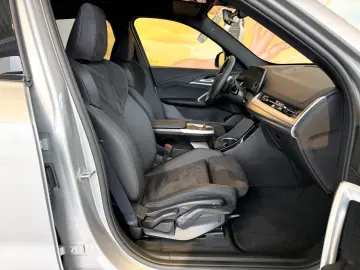 BMW X1 25 e xDr M SPORT LEDer AL SPUR KAM STANDKLIMA