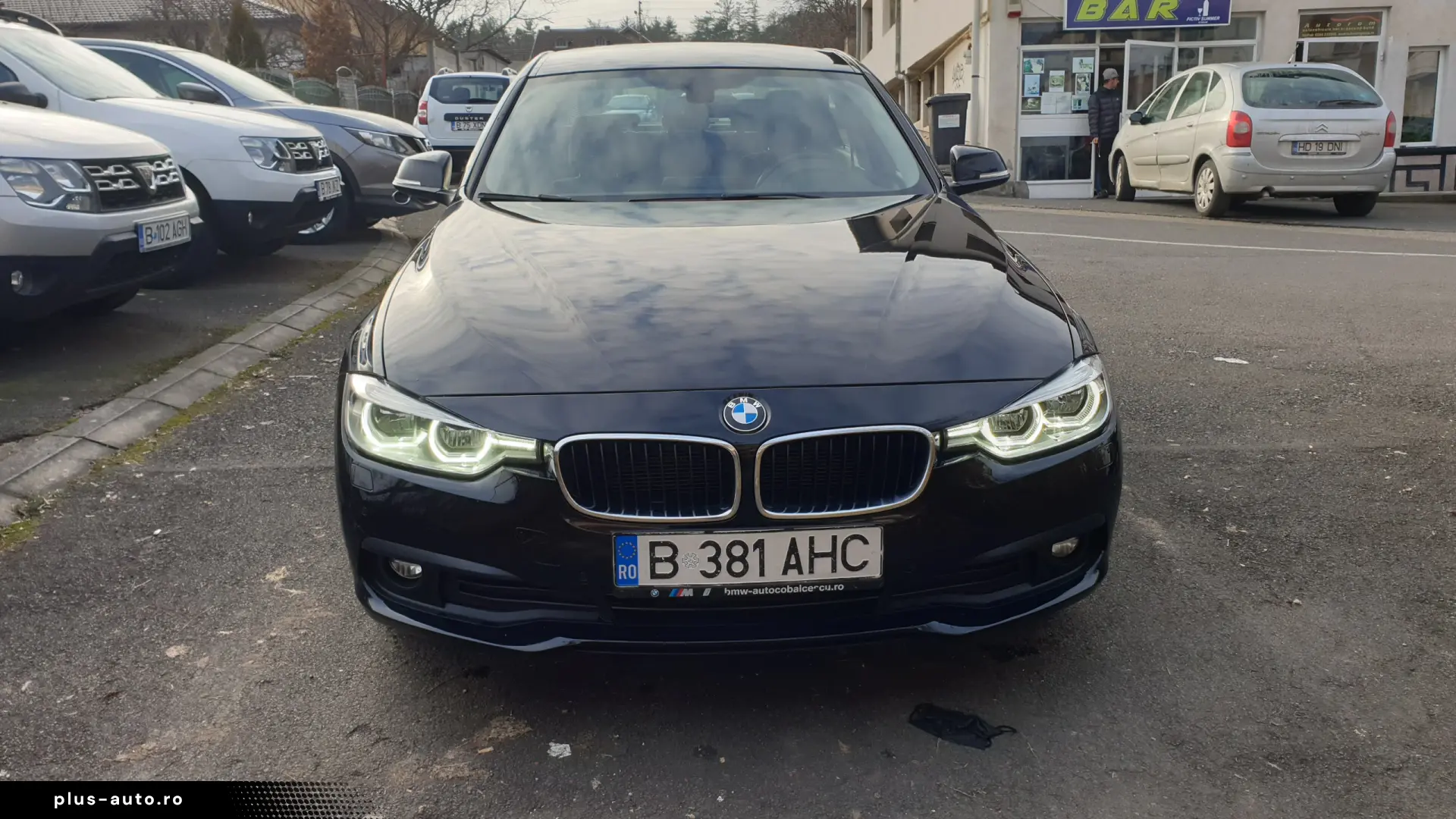 BMW Seria 3 318d xDrive Advantage