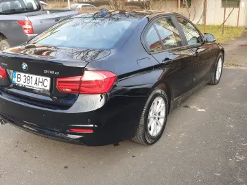 BMW Seria 3 318d xDrive Advantage